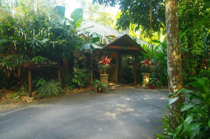 Heritage Lodge,Cape Tribulation>>Cairns,3.5 star