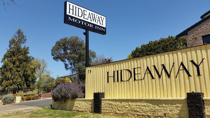 Hideaway Motor Inn Armidale,New South Wales>>Armidale,3.5 star
