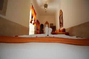 Riad White Flowers,Marrakesh>>Marrakech,3 star