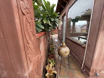 Pukhraj Garh Jodhpur,,4 star