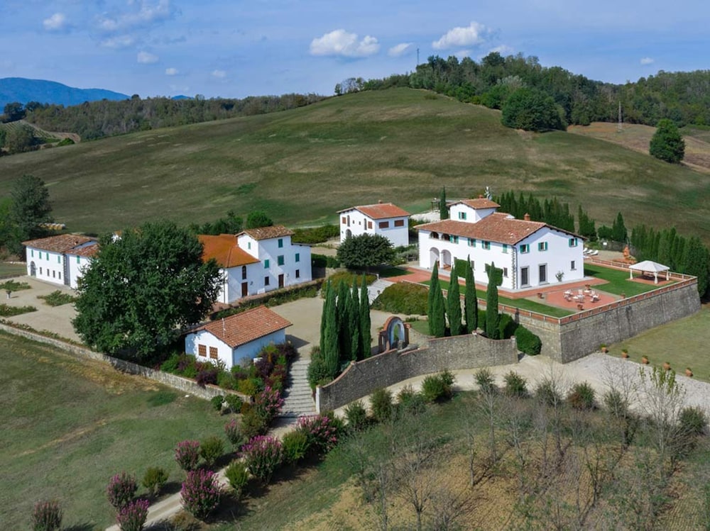 viesca suites and villas il borro toscana