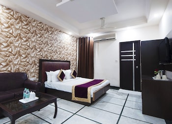 Hotel Apra Inn,Karol Bagh>>Central Delhi,3 star