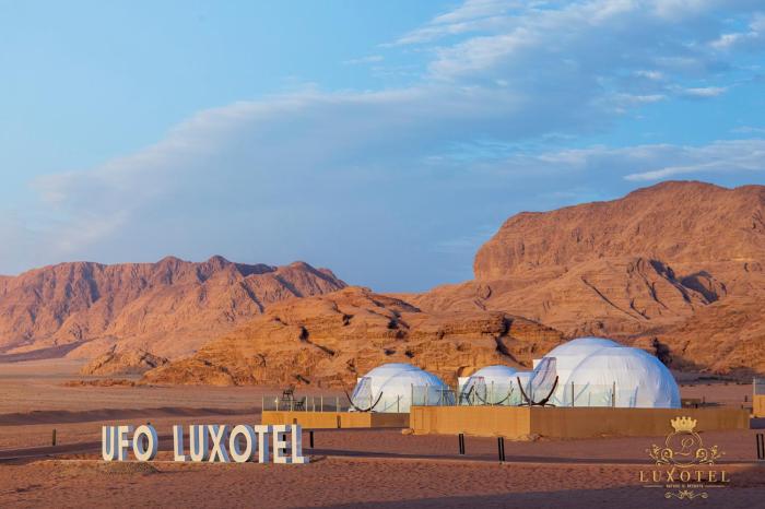 Wadi Rum Ufo Luxotel - Campsite,,2 star