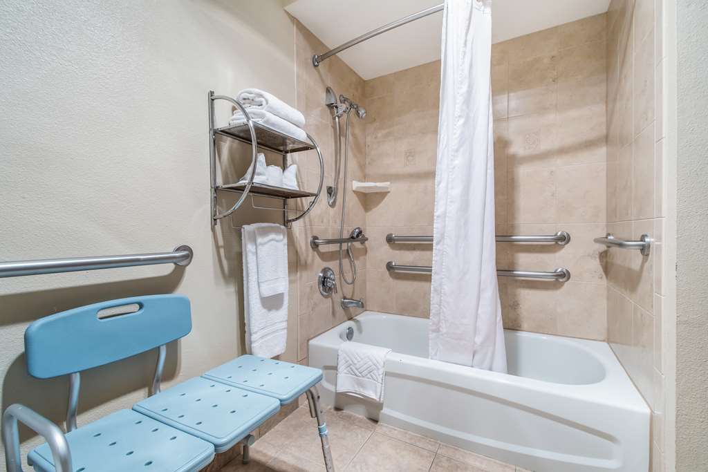 red lion inn and suites vancouver