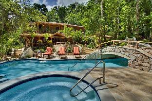 Ian Anderson's Caves Branch Adventure Co,,3.5 star