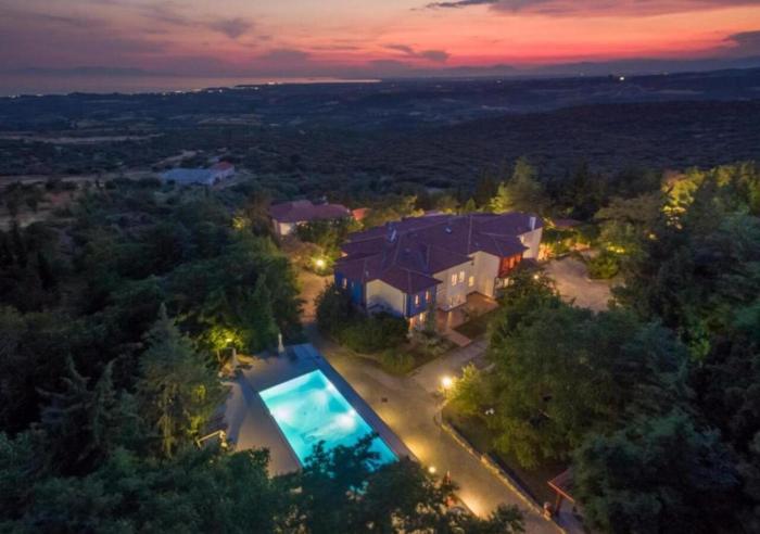 Roxani Country House Resort,,3 star