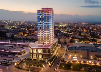 doubletree by hilton manisa