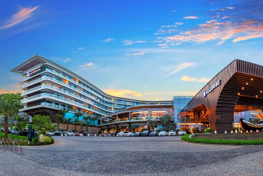 Wyndham Wenzhou Cangnan Resort,,2 star