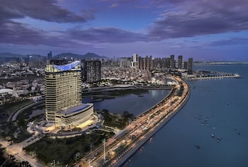Crowne Plaza Xiamen Jimei, An Ihg Hotel,Fujian>>Xiamen,3.5 star