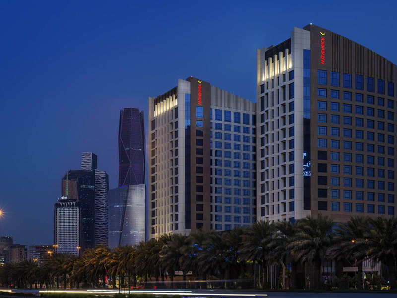 movenpick hotel and residences riyadh