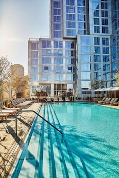 Conrad Los Angeles,,5 star