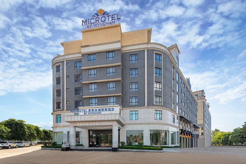 Microtel By Wyndham Heyuan,,3 star