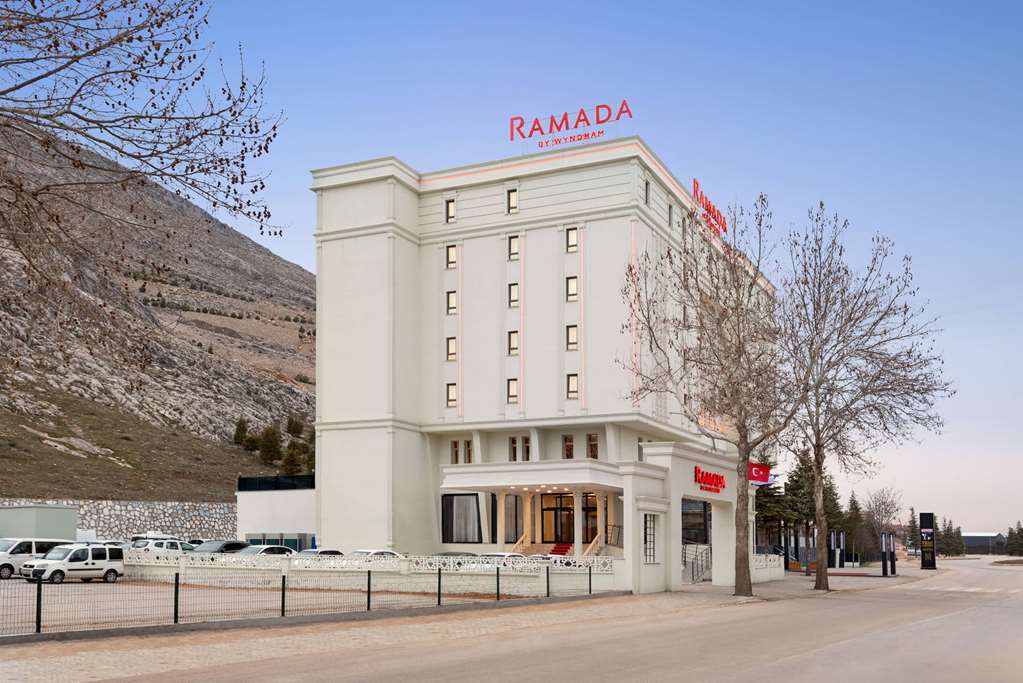 Ramada By Wyndham Elbistan,,4 star