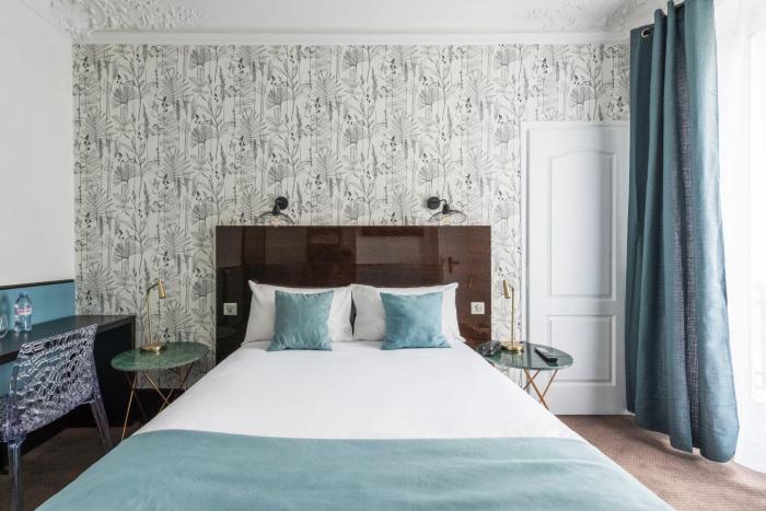 Lennon Hotel Paris Gare Du Nord,,2 star