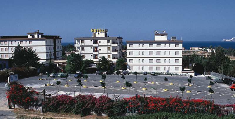Hotel Califfo,Near Church Of Sant'andrea,4 star