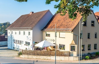 Gasthof Alte Post,Erlangen-Höchstadt>>Aurachtal,3 star