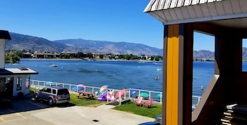 Richter Pass Beach Resort,Penticton>>Osoyoos,2.5 star