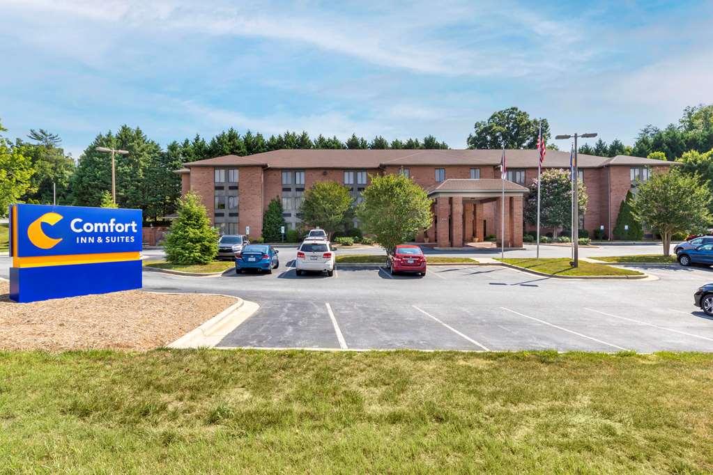 Comfort Inn & Suites Lenoir Hwy 321