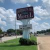 Coachman's Inn Motel,,2.5 star