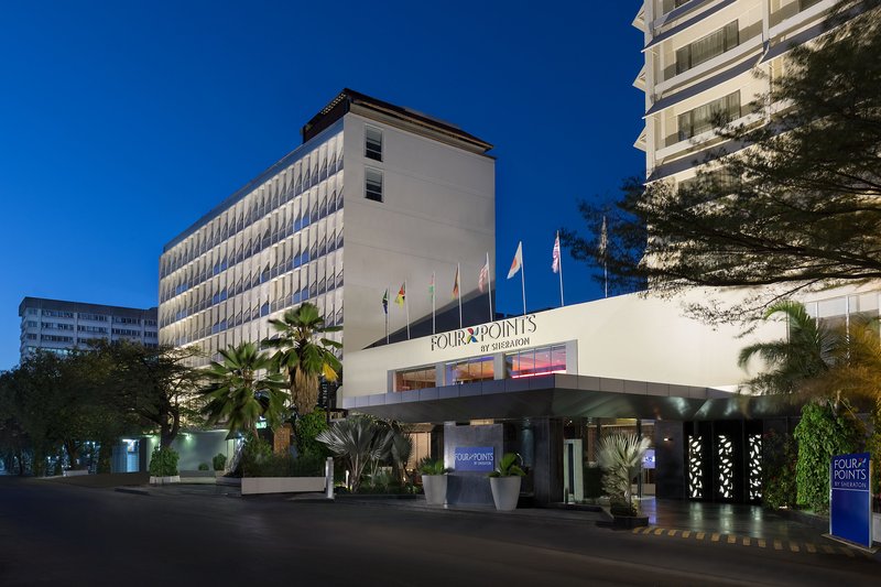 Four Points By Sheraton Dar Es Salaam New Africa,Kivukoni>>Dar Es Salaam,4 star