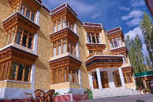 Hotel Nature's Land,Changspa Road,3 star