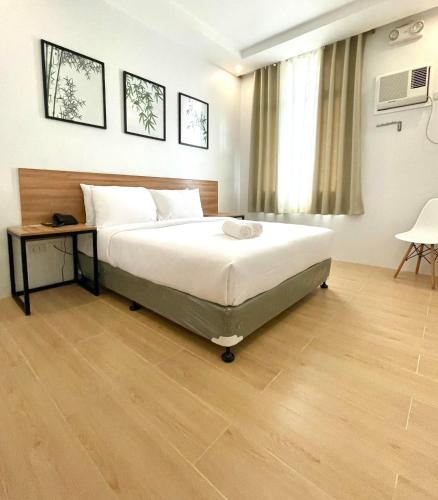 room-image