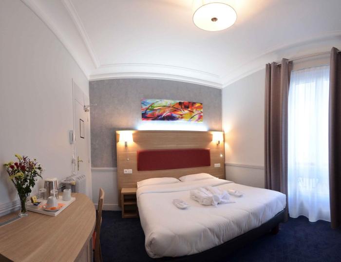 Hotel Ribera,In Paris (16Th Arrondissement),4 star
