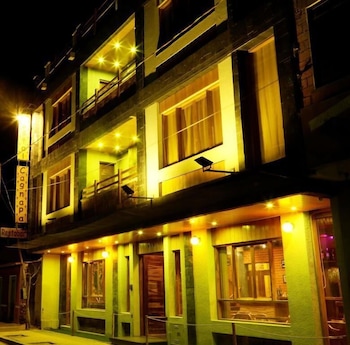 Hostal Cagnapa Restobar,Uyuni>>Potosi,3 star