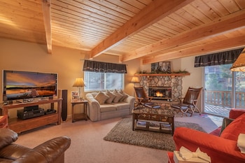 Magic Mountain,Big Bear City>>Big Bear,4.5 star