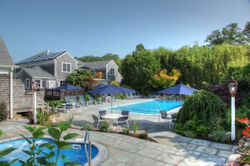 Pleasant Bay Village Resort,Cape Cod>>Barnstable County,3 star