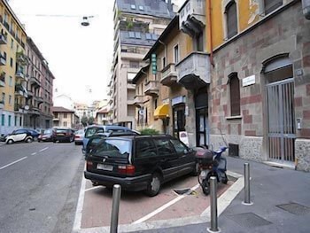 hotel adelchi