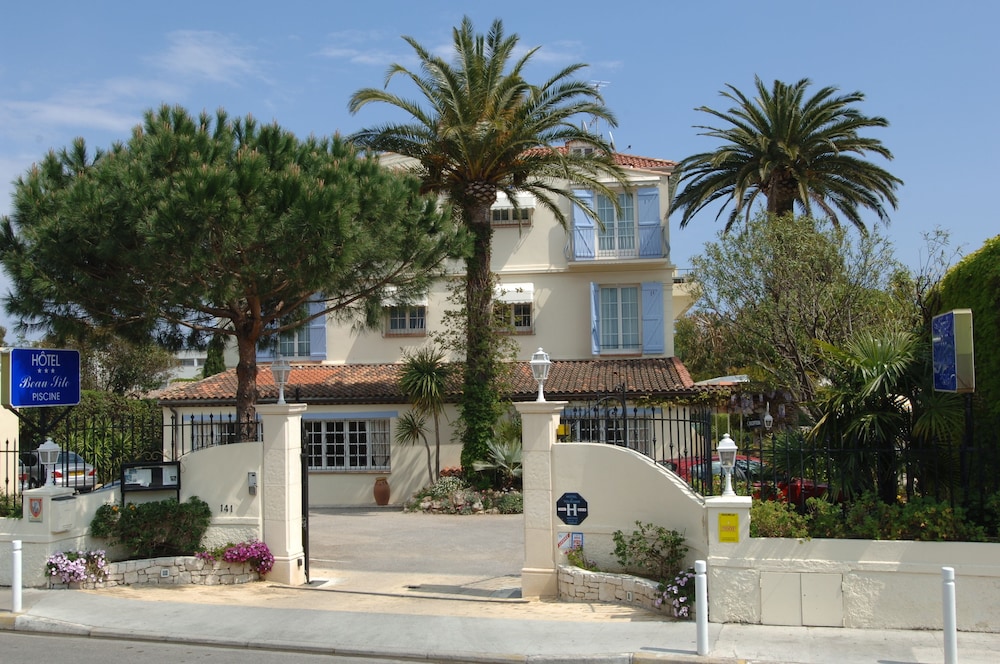 hotel beau site cap dantibes