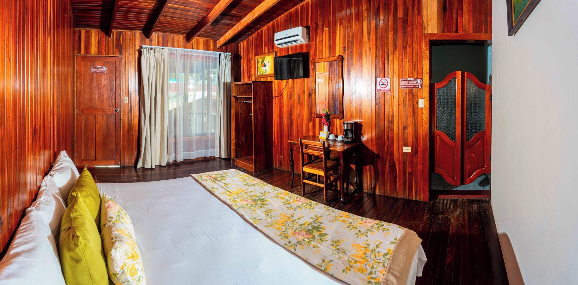 Arenal Hostel Resort,Arenal>>Alajuela Province,2 star