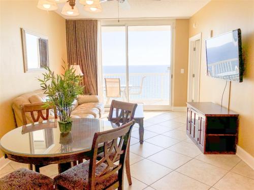 majestic beach resort t2 1606
