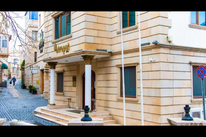 atropat hotel baku