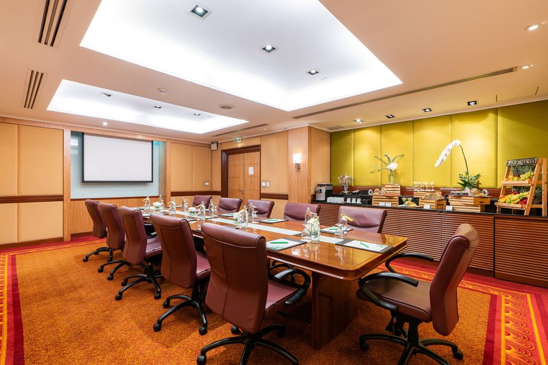 holiday inn bangkok silom by ihg