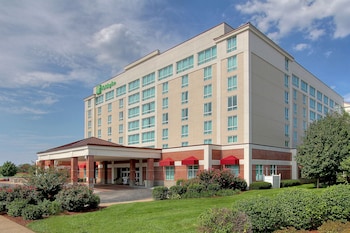 holiday inn university plaza bowling green by ihg