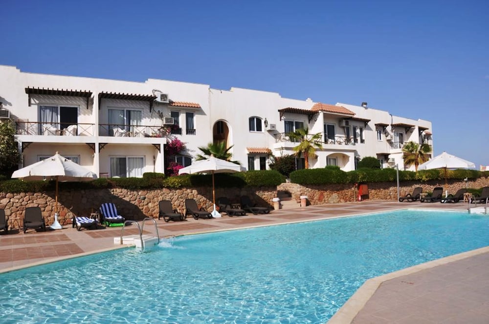 logaina sharm resort