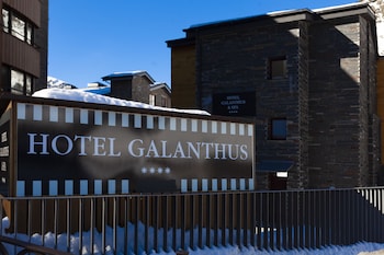 wuau hotel galanthus and spa
