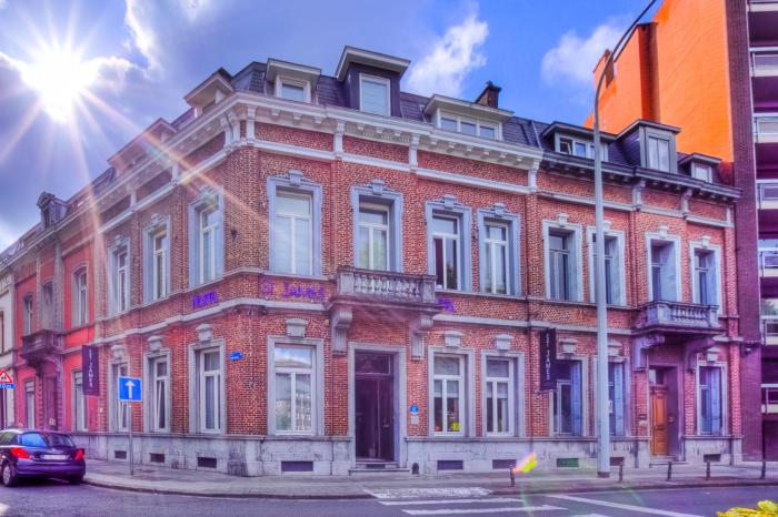 Saint James,Mons>>Casteau,3 star