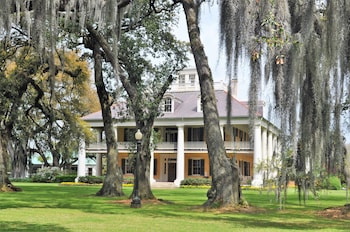 Houmas House Plantation And Gardens,,4 star