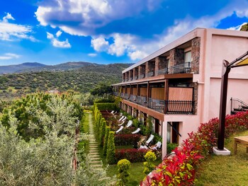 Assos Longevity Hotel,,4 star