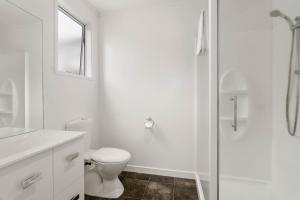 Lake Lodge B&B Rotorua - Adults Only,Rotorua>>Ngongotaha,4 star