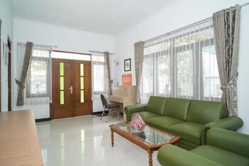 koolkost batutulis bogor