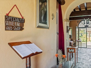Rustic Holiday Home In Citta Di Castello With Swimming Pool,,3 star