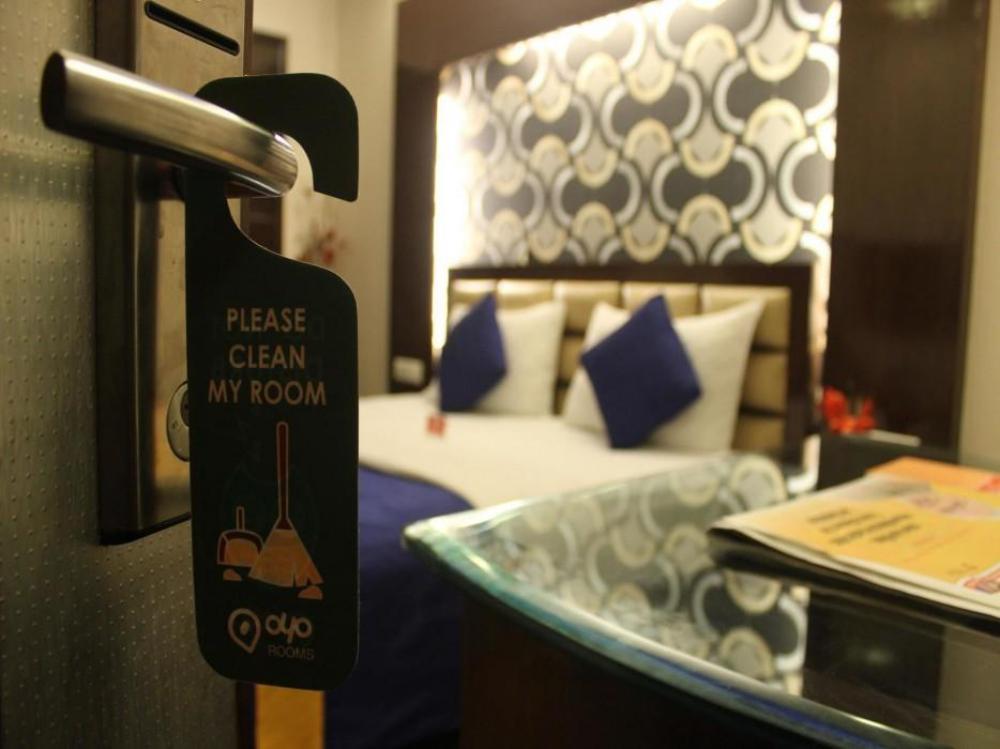 Hotel Le Cadre,Palam Vihar,4 star