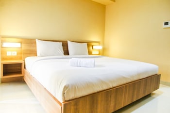 pool view studio ara residance apartement near gading serpong