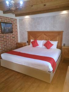 Hotel Rincon Del Real,,2 star