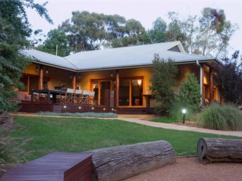 Zoofari Lodge At Taronga Western Plains,,2.5 star