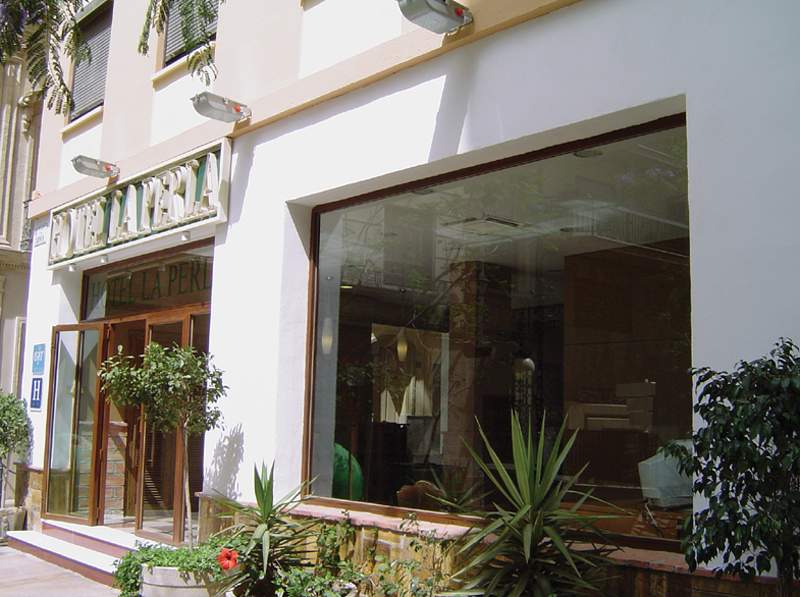 Hotel La Perla,Costa De Almeria>>Almeria,2 star